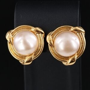 Vintage CHANEL Faux Pearl Earrings